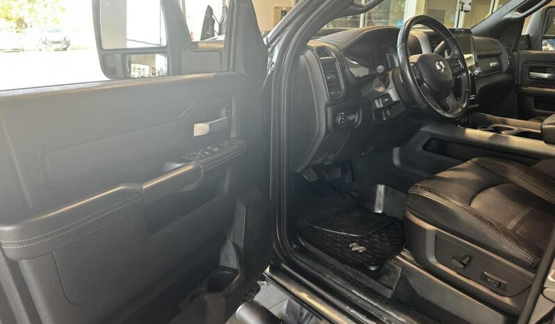 
								2024 RAM 2500 Rebel 4×4 Crew Cab full									