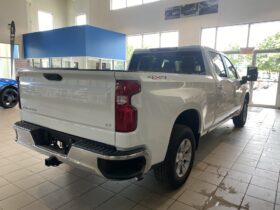 2025 Chevrolet Silverado 1500 Crew Cab Standard