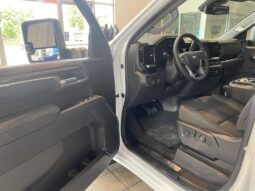 
										2025 Chevrolet Silverado 1500 Crew Cab Standard full									