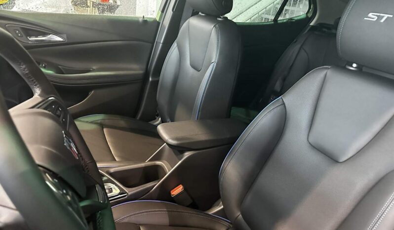 
								2026 Buick Encore GX Sport Touring Awd full									