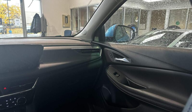 
								2026 Buick Encore GX Sport Touring Awd full									