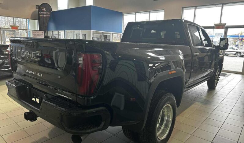 
								2026 GMC Sierra 3500 4wd Crew Cab Long full									