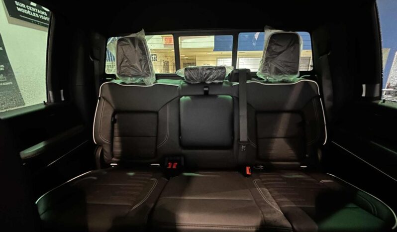 
								2026 GMC Sierra 2500 Crew Cab Standard full									