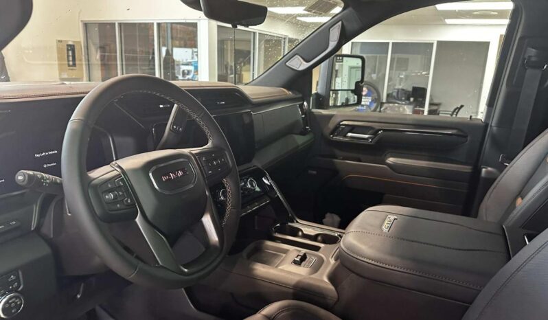 
								2026 GMC Sierra 2500 Crew Cab Standard full									