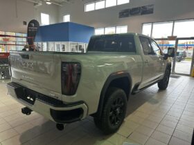 2026 GMC Sierra 2500 Crew Cab Standard