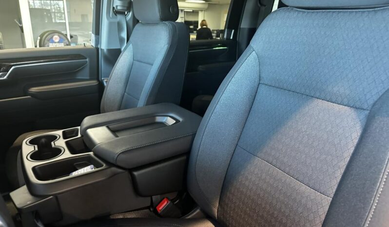 
								2026 GMC Sierra 2500 Crew Cab Standard full									