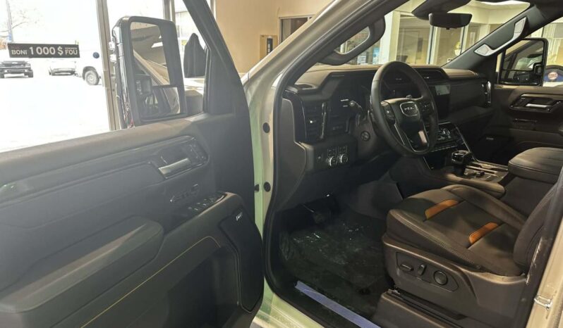 
								2026 GMC Sierra 1500 Crew Cab Standard full									