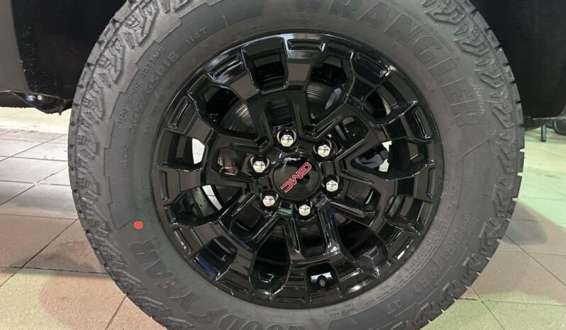 
								2026 GMC Canyon Crew Cab Short Box 4 full									