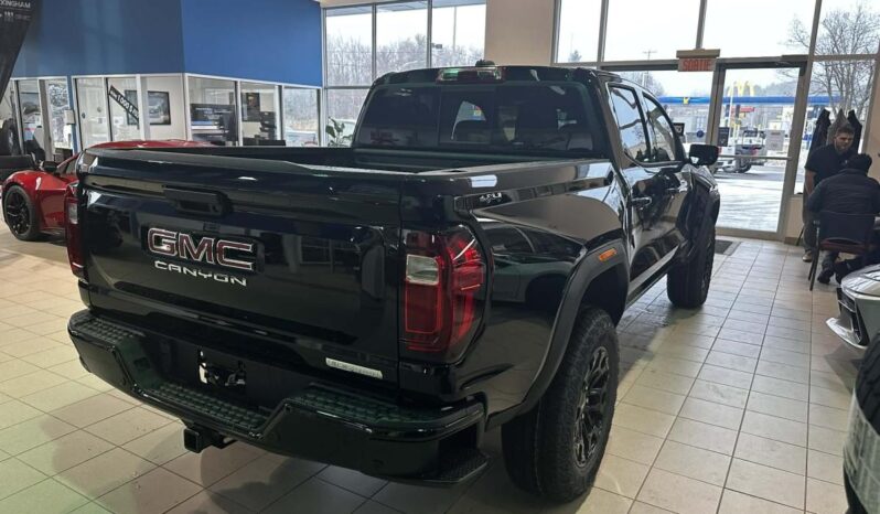 
								2026 GMC Canyon Crew Cab Short Box 4 full									