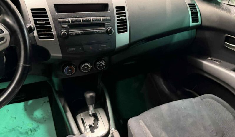 
								2009 Mitsubishi Outlander Es 2wd Cvt full									