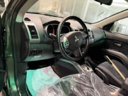 
										2009 Mitsubishi Outlander Es 2wd Cvt full									