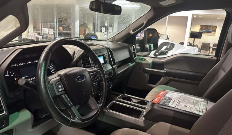 
								2015 Ford F-150 4×4 – Supercrew Xlt full									