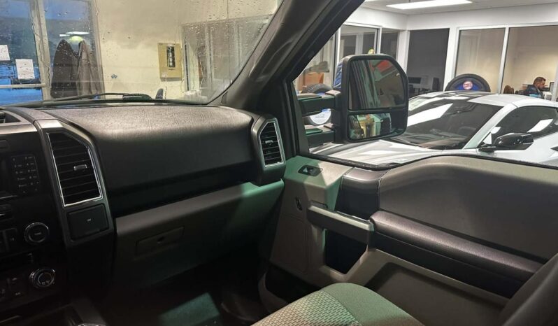 
								2015 Ford F-150 4×4 – Supercrew Xlt full									