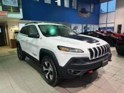 
										2015 Jeep Cherokee 4×4 Trailhawk full									