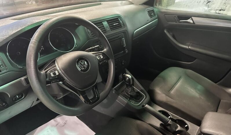 
								2015 Volkswagen Jetta Trendline Plus 2.0 full									