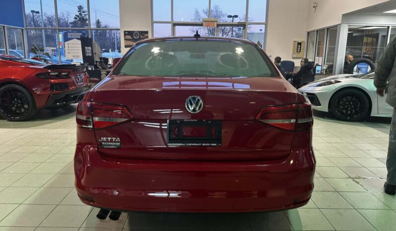 
								2015 Volkswagen Jetta Trendline Plus 2.0 full									