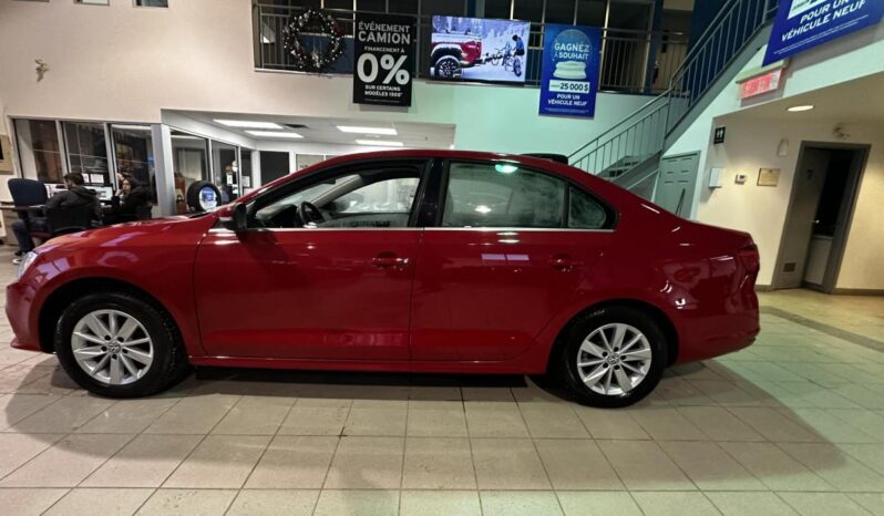 
								2015 Volkswagen Jetta Trendline Plus 2.0 full									