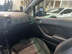 
										2017 Kia Forte Lx – At full									