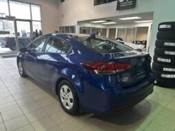 
										2017 Kia Forte Lx – At full									