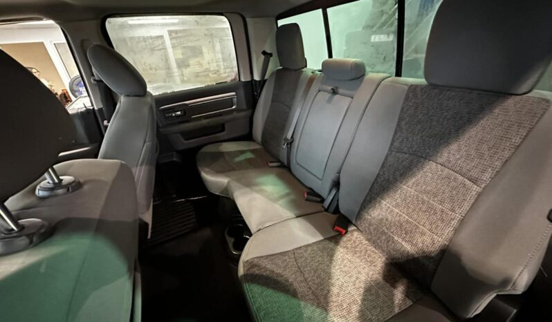 
								2019 RAM 1500 Slt 140.5″ Wb full									