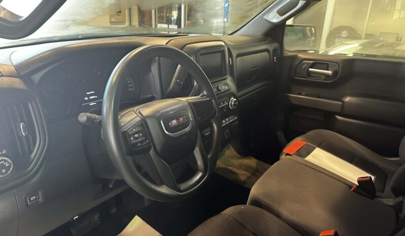 
								2020 GMC Sierra 1500 Crew Cab 4×4 Base full									