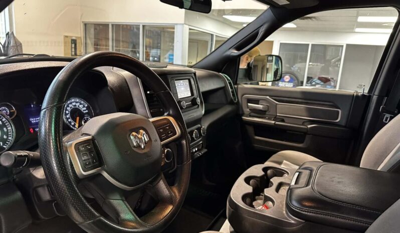 
								2021 RAM 2500 Big Horn 169″ Wb 8 full									