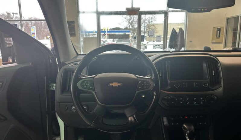 
								2022 Chevrolet Colorado Crew 4×4 Z71 Short full									