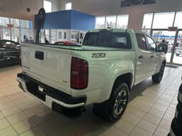 
										2022 Chevrolet Colorado Crew 4×4 Z71 Short full									