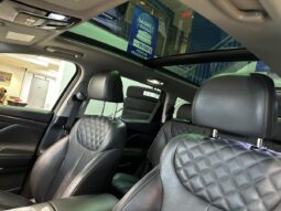 
										2022 Hyundai Santa Fe Plug-In Hybrid Luxury full									