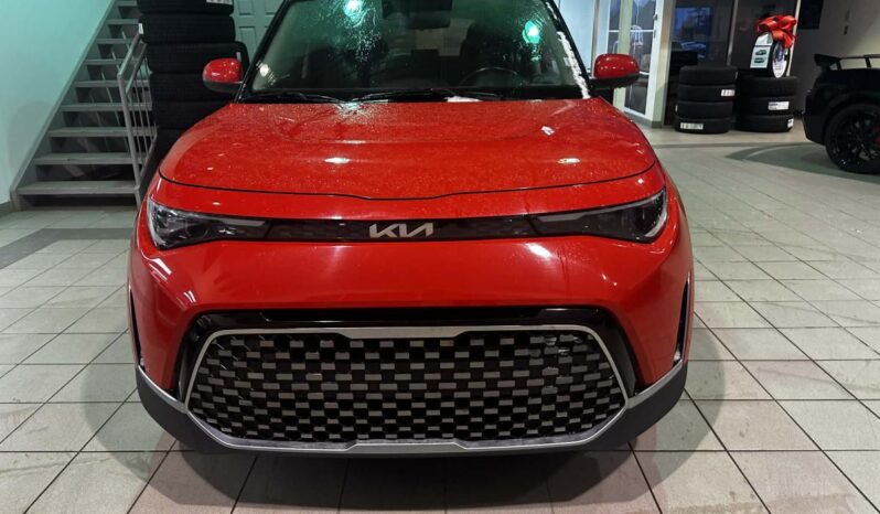 
								2023 Kia Soul Ex Ivt full									