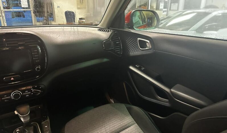 
								2023 Kia Soul Ex Ivt full									