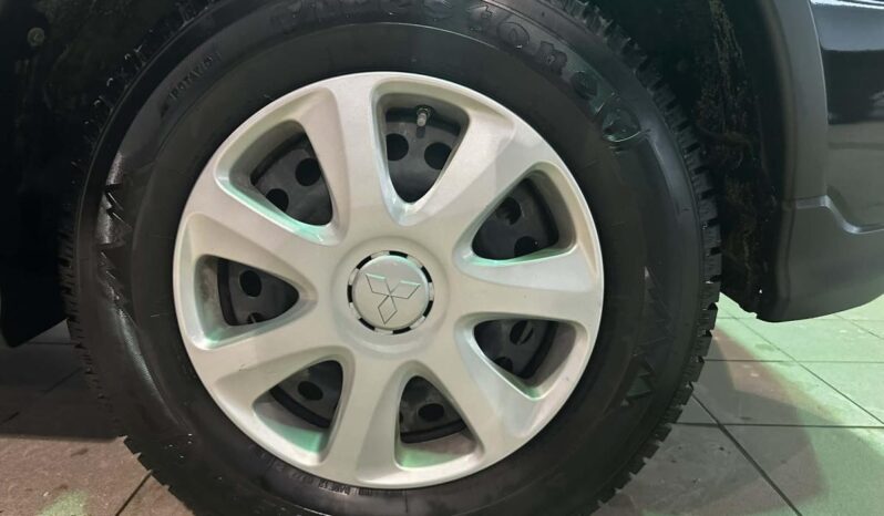 
								2024 Mitsubishi RVR Se Awc full									