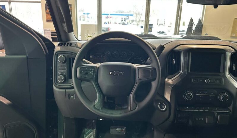 
								2026 Chevrolet Silverado 1500 Crew Cab Standard full									