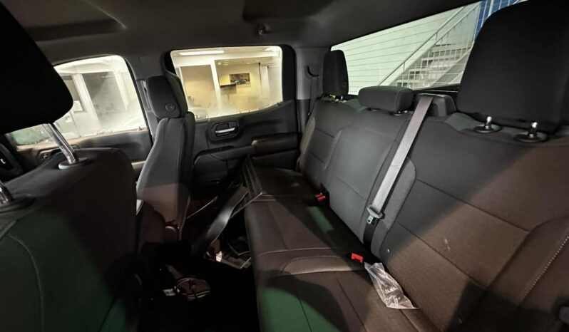 
								2026 Chevrolet Silverado 1500 Crew Cab Standard full									