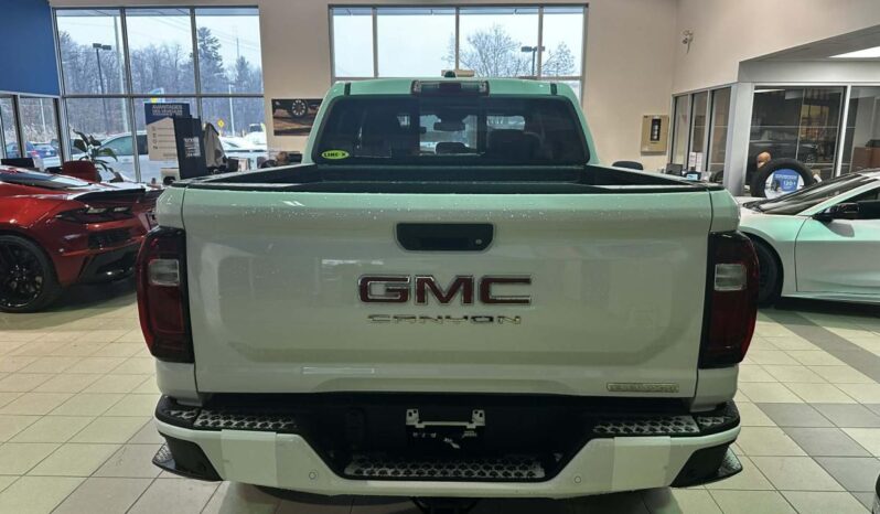 
								2026 GMC Canyon Crew Cab Short Box 4 full									