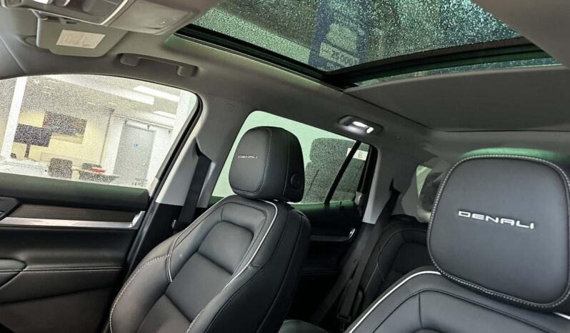 
								2026 GMC Terrain Awd Denali full									