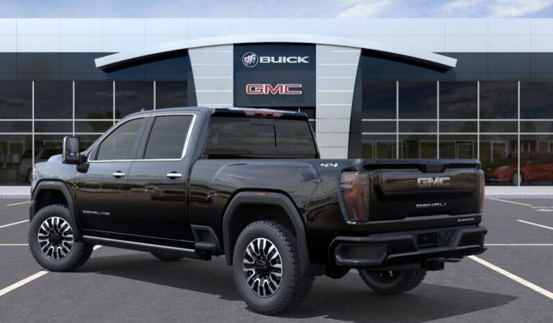 
								2026 GMC Sierra 2500 Crew Cab Standard Box 4-Wheel Drive Denali Ultimat full									