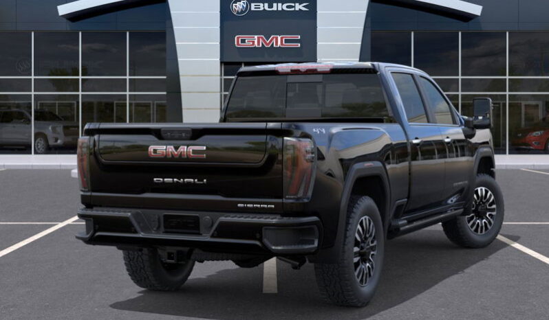 
								2026 GMC Sierra 2500 Crew Cab Standard Box 4-Wheel Drive Denali Ultimat full									