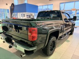 
										2016 Chevrolet Silverado 1500 Double 4×4 Lt full									