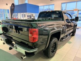 2016 Chevrolet Silverado 1500 Double 4×4 LT / Standard Box