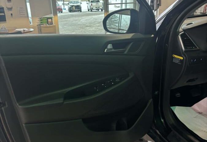 
								2017 Hyundai Tucson Awd 2.0l Premium full									