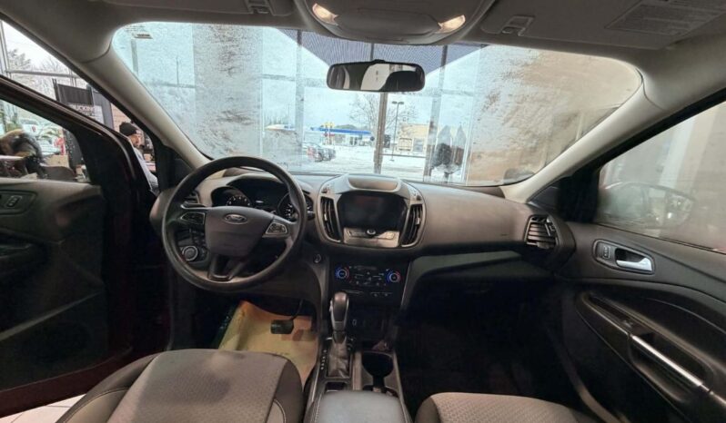 
								2019 Ford Escape Se – 4wd full									