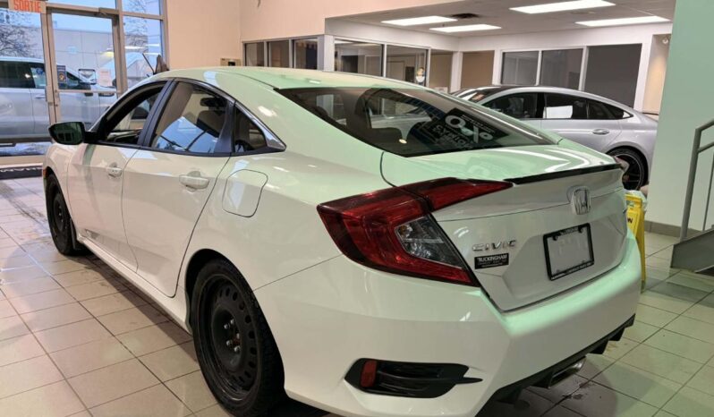 
								2019 Honda Civic Sedan Sport Cvt full									