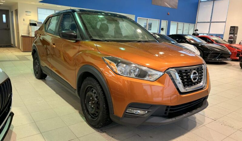 
								2019 Nissan Kicks Sv Cvt full									