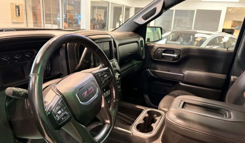 
								2021 GMC Sierra 1500 Crew Cab 4×4 At4 full									