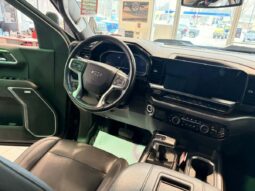 
										2022 Chevrolet Silverado 1500 Crew Cab 4×4 Lt full									