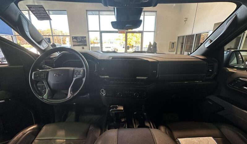 
								2023 Chevrolet Silverado 1500 Crew Cab 4×4 Zr2 full									