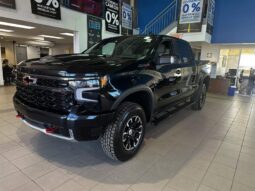 2023 Chevrolet Silverado 1500 - Certifié Camion - VIN: 3GCUDHEL2PG226246 - Buckingham Chevrolet Buick GMC Gatineau