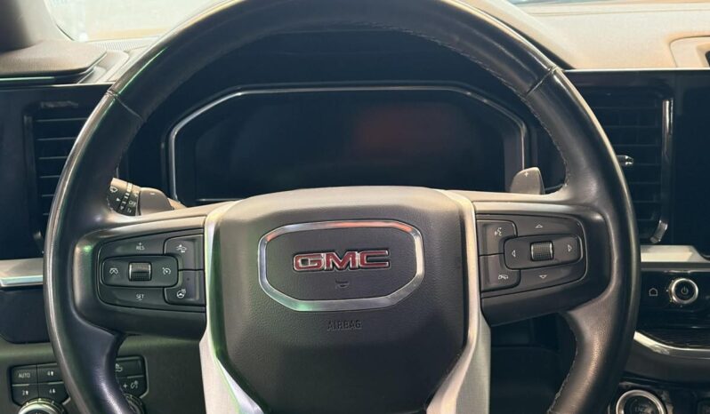 
								2023 GMC Sierra 1500 Elevation full									