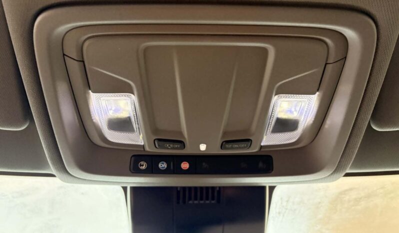 
								2023 GMC Sierra 1500 Elevation full									